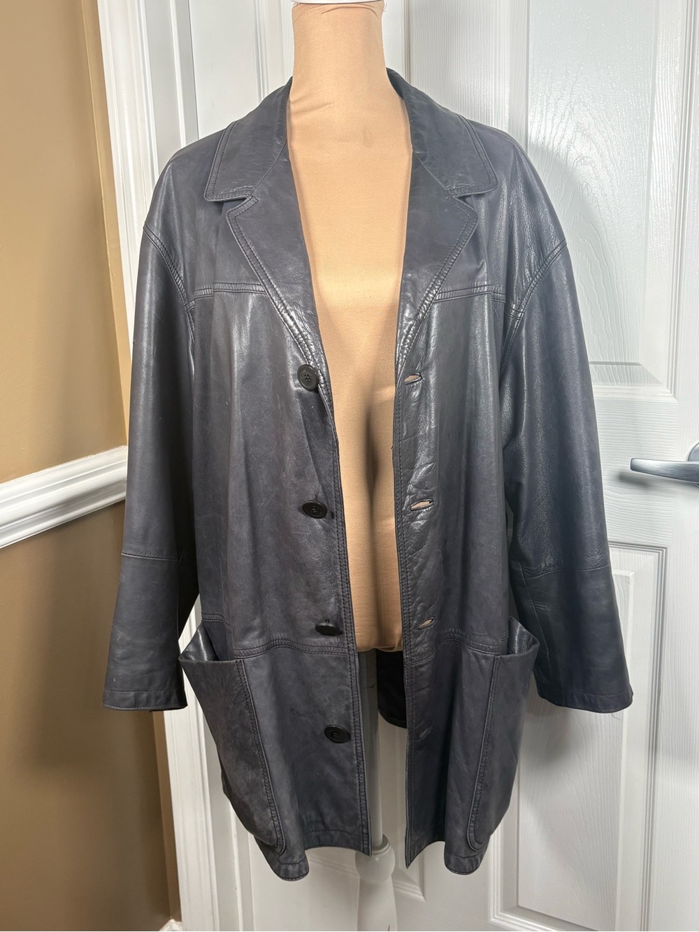 Yves Saint Laurent Vintage Lambskin Leather Coat Size 14 Petite - Picture 4 of 16